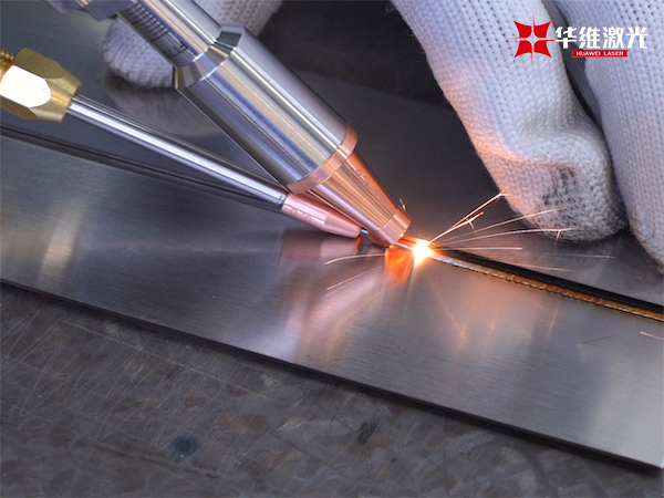 Forståelse af trådfodring i laser svejsning